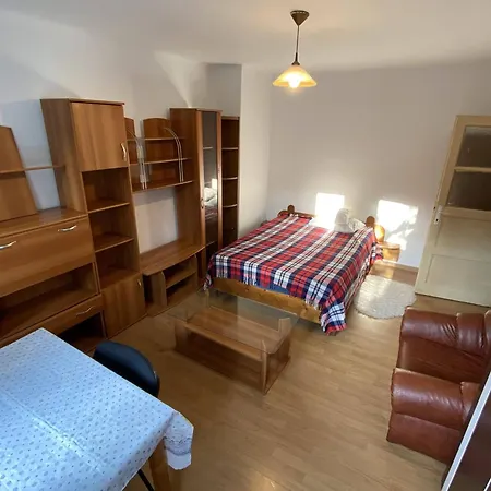 One-room Apart