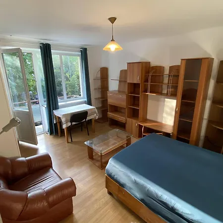 One-room Apart